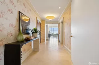 Photo #2: 425077420 Listing 