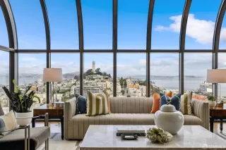 Photo #6: 425077420 Listing 