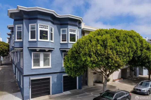 MLS: 425078080 Condo For Sale