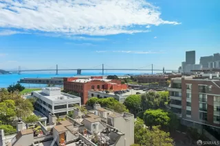 Photo #4: 425078287 Listing