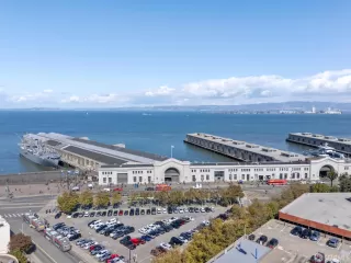 Photo #2: 425079320 Listing