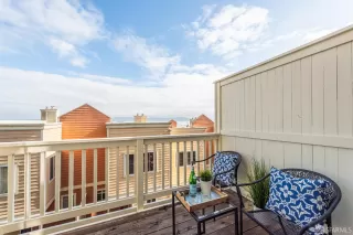 Photo #5: 425079384 Listing 