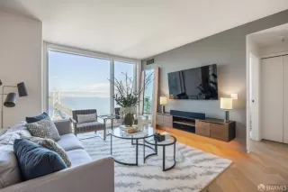 Photo #6: 425079440 Listing 