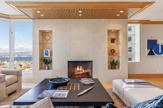 Photo #4: 425079463 Listing 