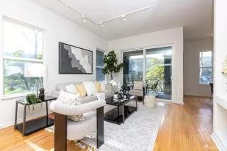 Photo #6: 425079944 Listing 