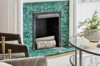 Photo #4: 425079945 Listing