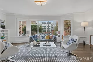 Photo #5: 425080014 Listing 