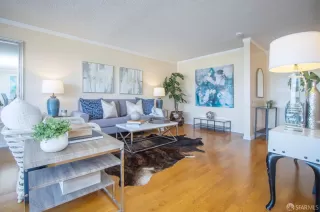 Photo #4: 425080150 Listing 