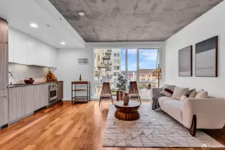 Photo #5: 425080225 Listing 