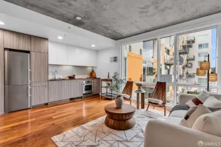 Photo #6: 425080225 Listing 