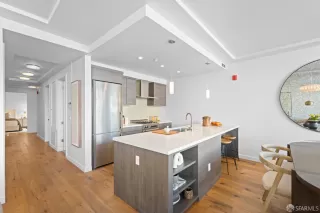 Photo #5: 425080459 Listing 