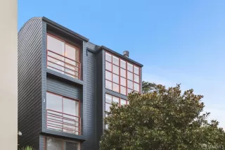 Photo #3: 425080534 Listing 