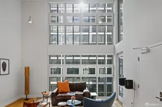 Photo #2: 425080892 Listing