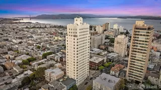 Photo #3: 425080944 Listing 