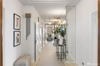 Photo #4: 425080944 Listing 