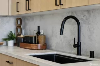 Photo #6: 425080975 Listing 