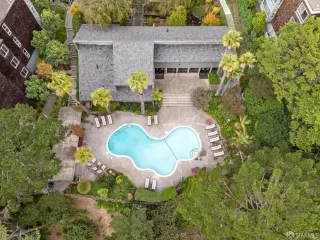 Photo #4: 425080997 Listing 