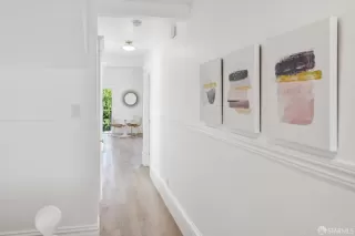 Photo #4: 425081106 Listing 