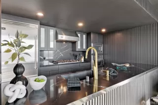 Photo #5: 425081319 Listing