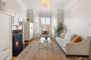 Photo #2: 425081590 Listing 