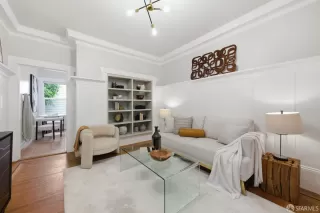 Photo #5: 425081744 Listing 