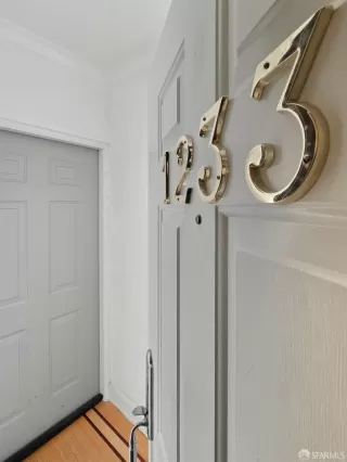 Photo #5: 425082189 Listing 