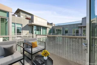 Photo #5: 425082190 Listing 