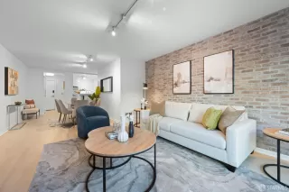 Photo #3: 425082220 Listing 