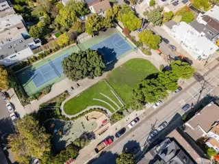 Photo #5: 425082295 Listing 