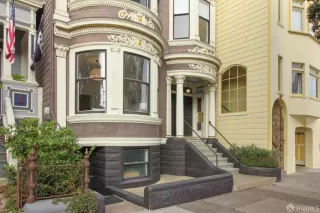 Photo #2: 425082600 Listing 