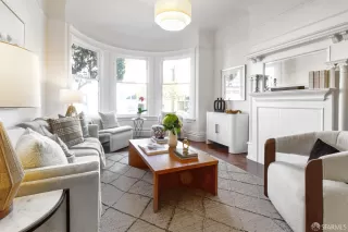Photo #6: 425082600 Listing 