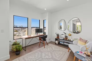 Photo #6: 425082954 Listing