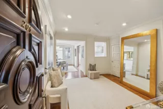 Photo #3: 425083343 Listing