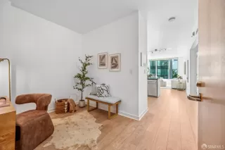 Photo #3: 425083386 Listing 