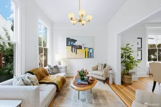 Photo #3: 425083598 Listing 