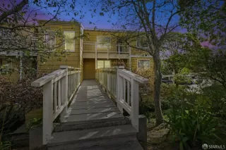 Primary Photo for MLS#: 425083878