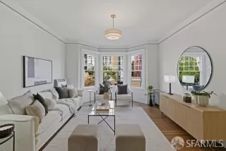 Photo #5: 425084162 Listing 