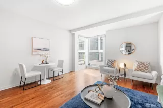 Photo #2: 425084345 Listing 