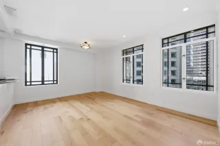 Photo #6: 425084478 Listing 