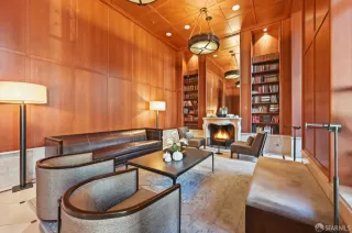 Photo #6: 425084503 Listing