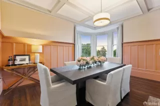 Photo #6: 425084770 Listing 