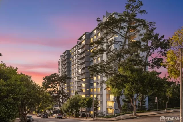 MLS: 425084987 Condo For Sale