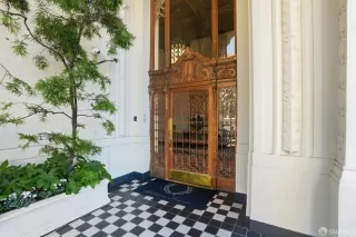 Photo #3: 425085017 Listing