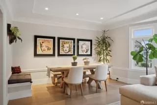 Photo #4: 425085098 Listing