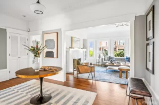 Photo #3: 425085144 Listing 