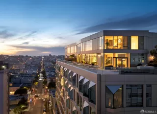 Photo #2: 425085480 Listing