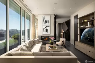 Photo #6: 425085480 Listing