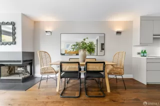 Photo #6: 425085724 Listing 