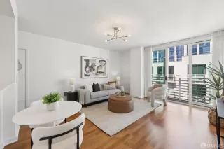 Photo #2: 425086079 Listing 