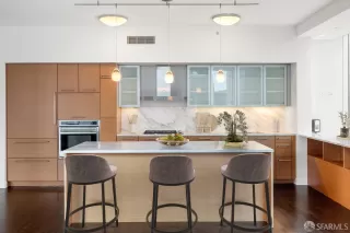 Photo #6: 425086219 Listing 